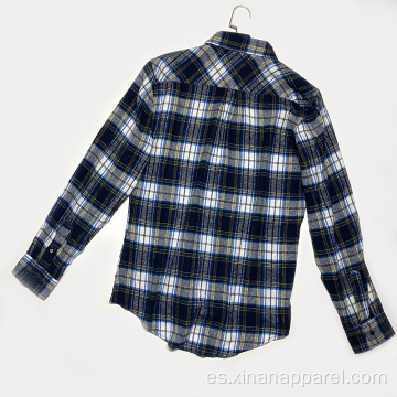 Camisa de franela gris y azul informal de otoño de moda